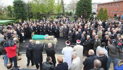 Güven Sazak son yolculuğuna uğurlandı