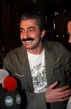 Öyle Bir Geçer Zaman ki ekibi eğlencede - Resim 11