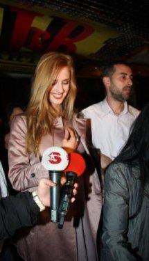 Öyle Bir Geçer Zaman ki ekibi eğlencede - Resim 7