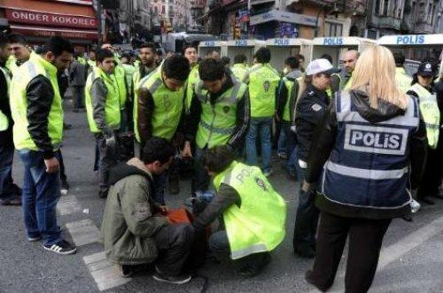 Taksim'de kalabalık kadraja sığmadı - Resim 13
