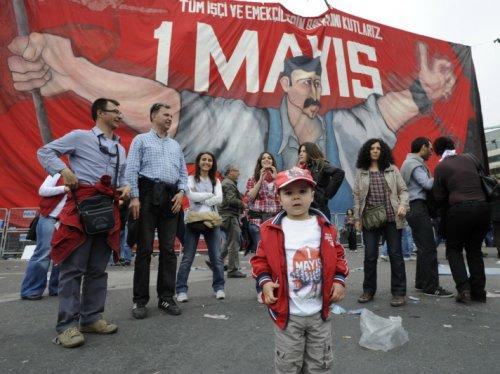 Türkiye'den ve dünyadan 1 Mayıs kareleri - Resim 53