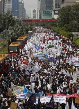 Türkiye'den ve dünyadan 1 Mayıs kareleri - Resim 149