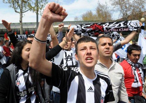 Türkiye'den ve dünyadan 1 Mayıs kareleri - Resim 73