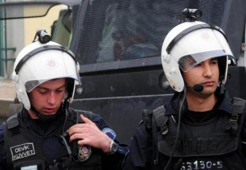 1 Mayıs'ta polisten bir ilk: Kameralı kask