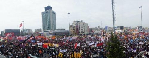 Türkiye'den ve dünyadan 1 Mayıs kareleri - Resim 2