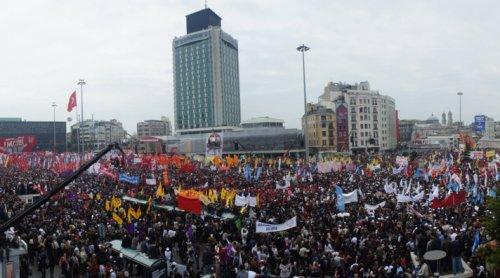 Türkiye'den ve dünyadan 1 Mayıs kareleri - Resim 6