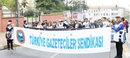 Türkiye'den ve dünyadan 1 Mayıs kareleri - Resim 35