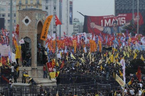 Türkiye'den ve dünyadan 1 Mayıs kareleri - Resim 24