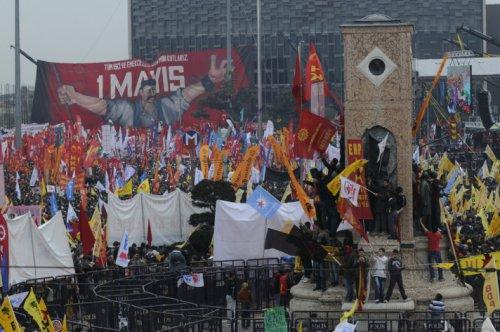 Türkiye'den ve dünyadan 1 Mayıs kareleri - Resim 17