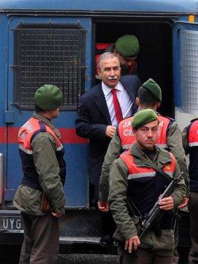 Türkiye tutuklu yazar okuyor - Resim 2
