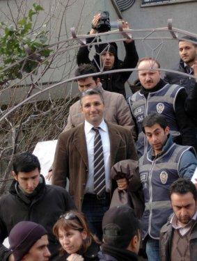 Türkiye tutuklu yazar okuyor - Resim 21