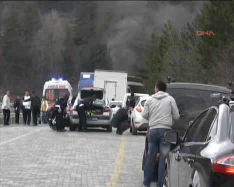 Başbakan'ı koruyan polis konvoyuna silahlı saldırı - Resim 1