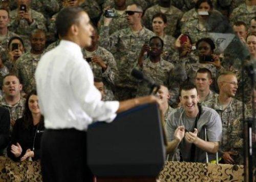 Obama Ladin'i öldüren komandolarla bir arada - Resim 26