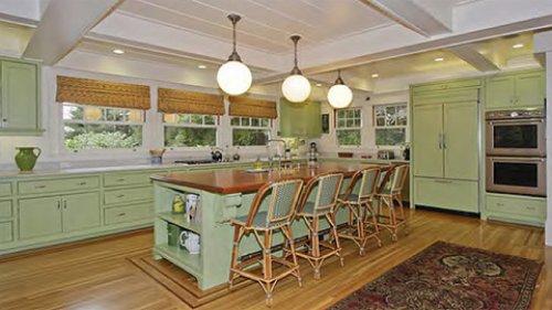 Zuckerberg nihayet kendine bir ev aldı 