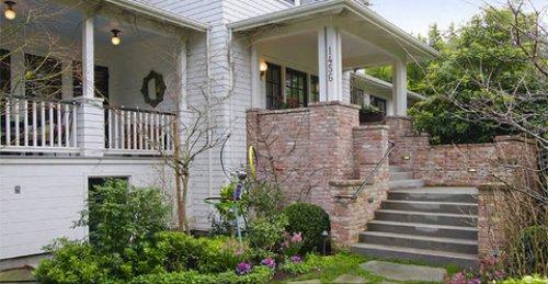 Zuckerberg nihayet kendine bir ev aldı 