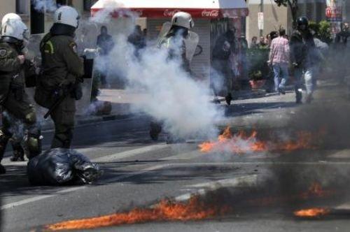 Yunanistan'da olaylı gün - Resim 38