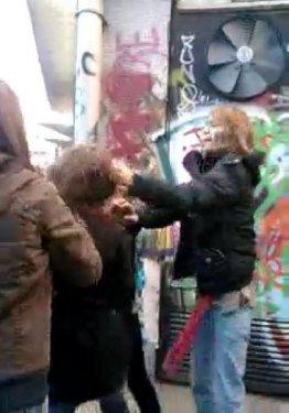 Kızlar çetesinin dehşeti