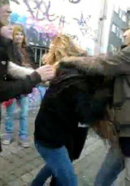 Kızlar çetesinin dehşeti