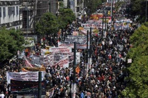 Yunanistan'da olaylı gün - Resim 16