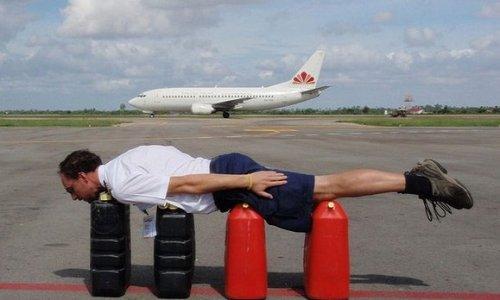 Yeni moda eylem: Planking - Resim 27