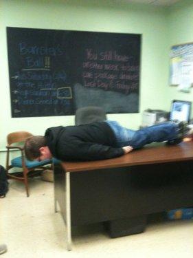 Yeni moda eylem: Planking - Resim 74