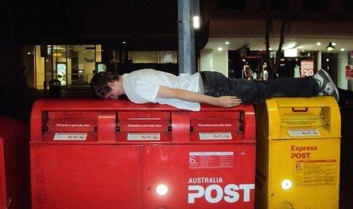 Yeni moda eylem: Planking - Resim 42