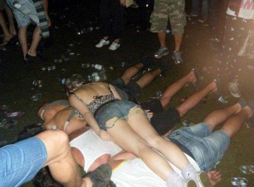 Yeni moda eylem: Planking - Resim 56