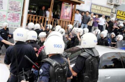 Polisle BDP'liler arasında gerginlik