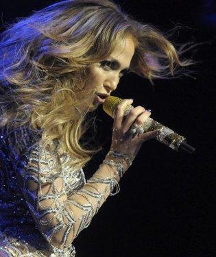 Örümcek kadın Jennifer Lopez