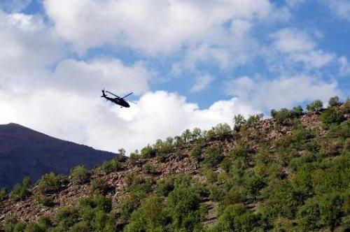BDP'liler dağlarda PKK'lı cenazesi aradı  - Resim 7