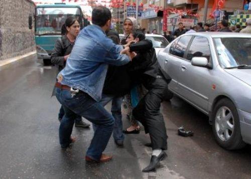 Polisle BDP'liler arasında gerginlik