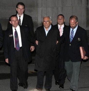 Kral dairesinden kodese