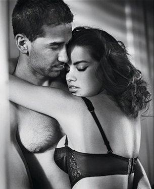 Adriana Lima ve Marko Jaric'in sıcak pozları - Resim 13