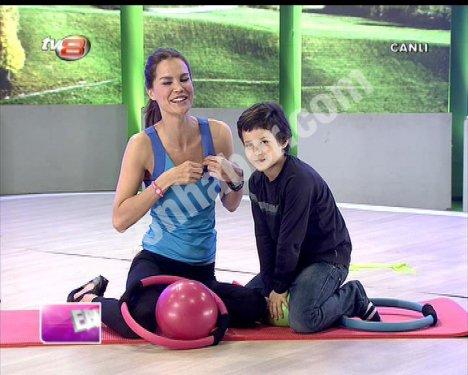 Ebru Şallı pilates yaparken Beren ortalığı birbirine kattı - Resim 25