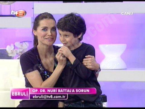 Ebru Şallı pilates yaparken Beren ortalığı birbirine kattı - Resim 3