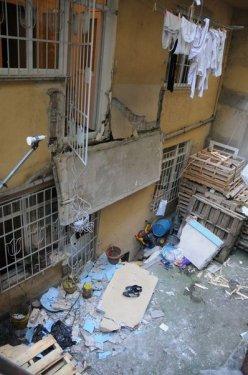 İstanbul Esenler'de balkon faciası - Resim 2
