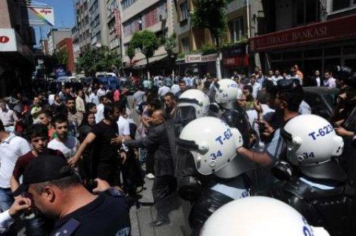 Etrafa molotof atan BDP'liyi linç edeceklerdi - Resim 10
