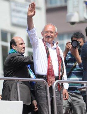 Kılıçdaroğlu'nun Rize mitingi - Küfürlü pankart - Resim 7