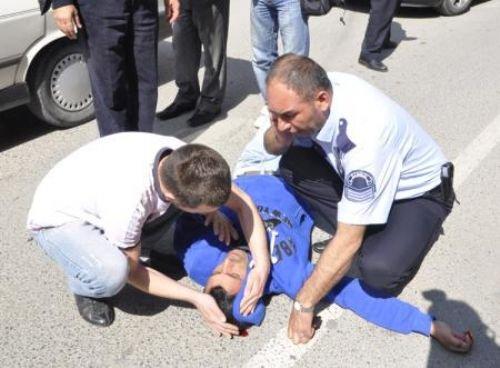 Kızıyla ilişkiye giren arkadaşını dövdü - Resim 3