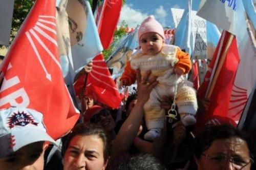 Kılıçdaroğlu'nun Rize mitingi - Küfürlü pankart - Resim 37