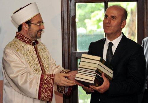 Diyanet Başkanı Cem evinde - Resim 6