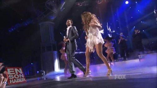 JLO'dan eşi Marc Anthony'ye ateşli öpücük