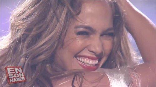 JLO'dan eşi Marc Anthony'ye ateşli öpücük