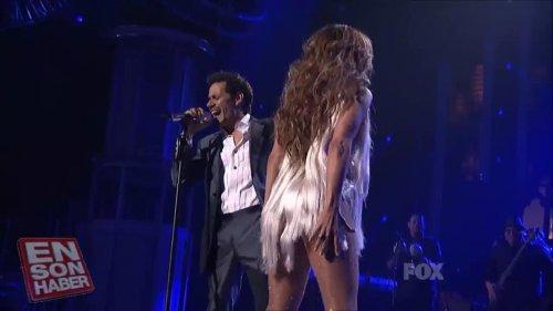 JLO'dan eşi Marc Anthony'ye ateşli öpücük