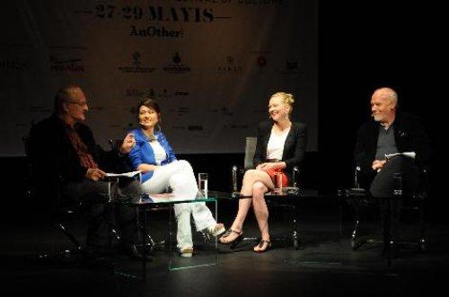 Kirsten Dunst İstanbul'da