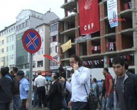 Başbakan Erdoğan'ın Hopa mitingi öncesi olay 