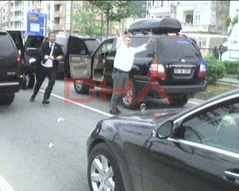 Başbakan Erdoğan'ın Hopa mitingi öncesi olay 