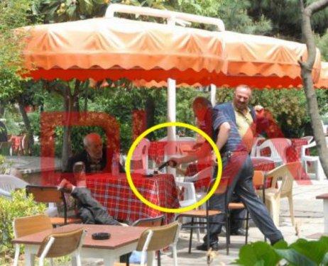 Herkesin önünde kurşuna dizdi - Resim 1