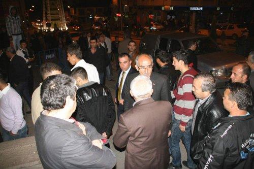 AKP ile MHP arasında bayrak gerginliği