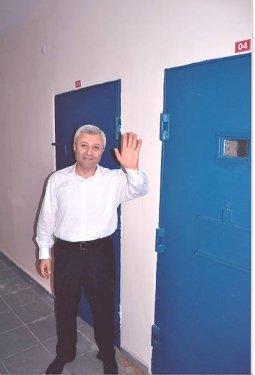 Tuncay Özkan'ın cezaevinden ilk fotoğrafları